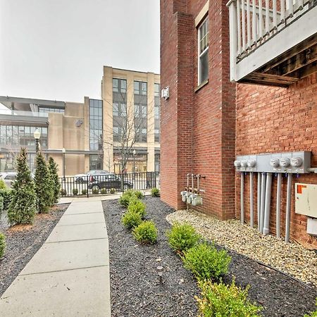 Arts And Design District Condo Steps To Monon Trail Кармел Екстериор снимка