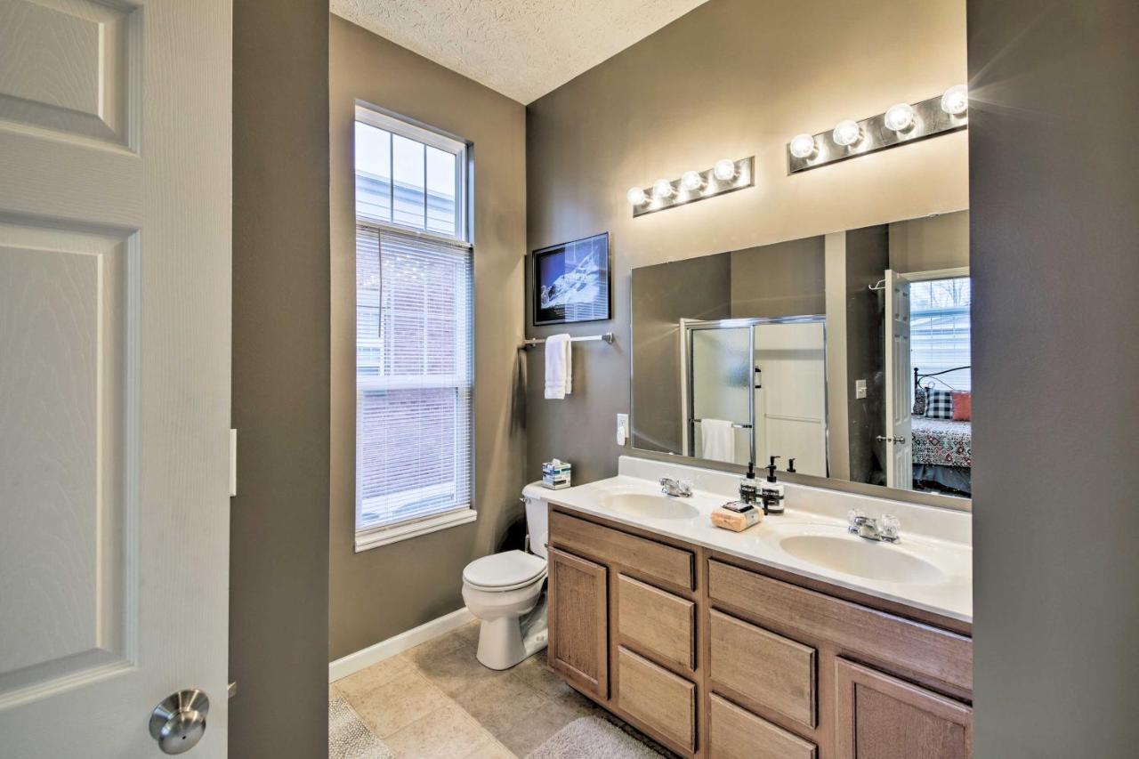 Arts And Design District Condo Steps To Monon Trail Кармел Екстериор снимка